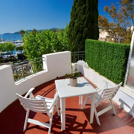 De La Calanque Hotel