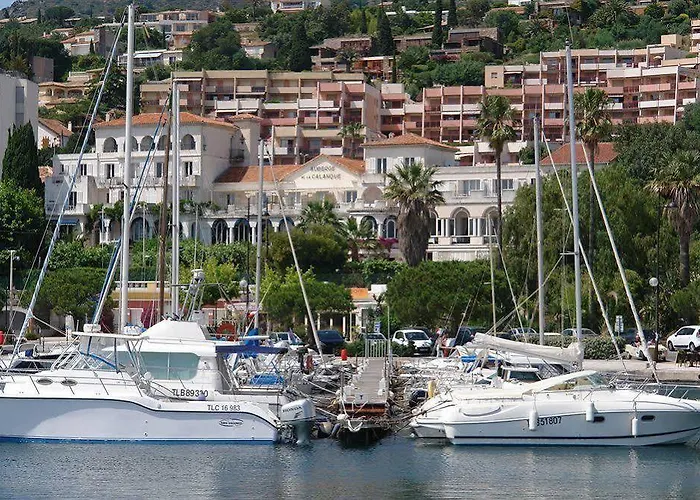 Ξενοδοχείο De La Calanque Le Lavandou