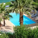 Otel De La Calanque Le Lavandou