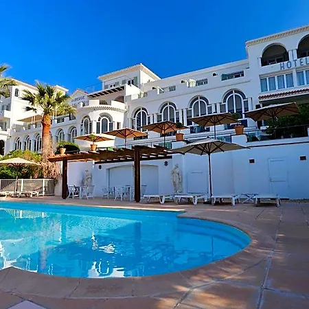 Hotel De La Calanque Le Lavandou