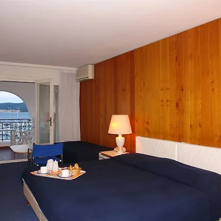 Hotel De La Calanque