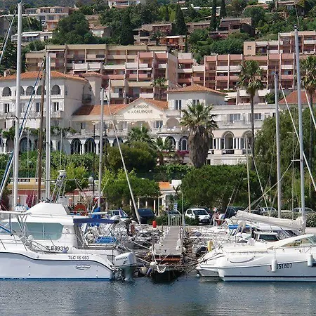 Szálloda De La Calanque Le Lavandou