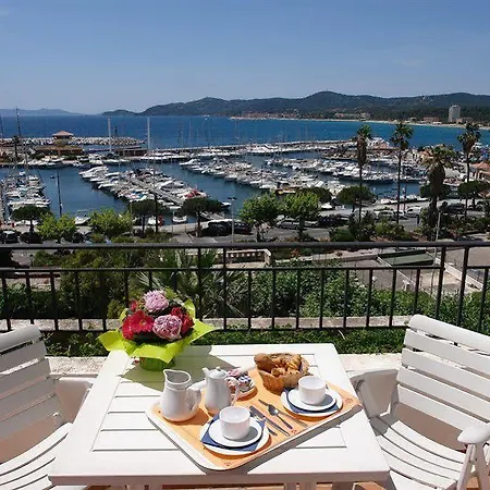 Szálloda De La Calanque 3*