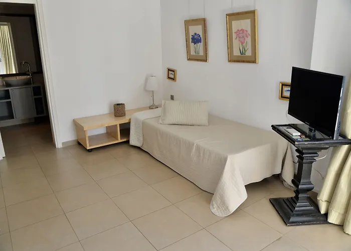 De La Calanque Szálloda Le Lavandou