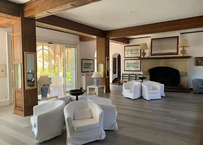 De La Calanque Szálloda 3*